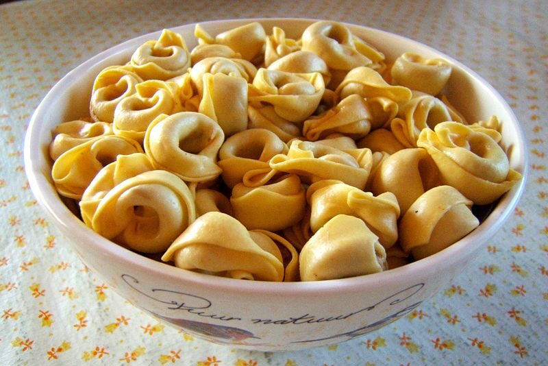 Curiosità e origini del tortellino di Modena