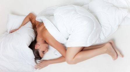 Insonnia estiva: come combatterla