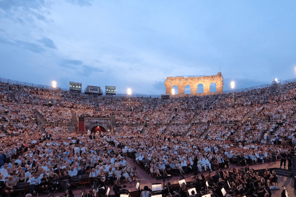 100 candeline per l’Arena di Verona