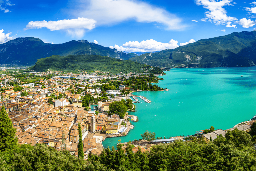 Storie e paesaggi di Limone sul Garda